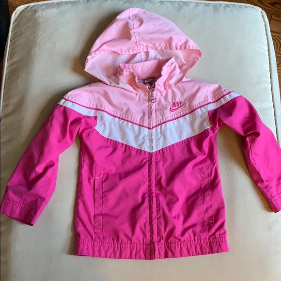 Nike Other - Nike windbreaker, girls 3t